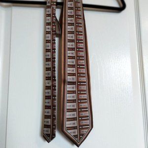 VTG Versailles by Piattelli Silk Handmade Tie